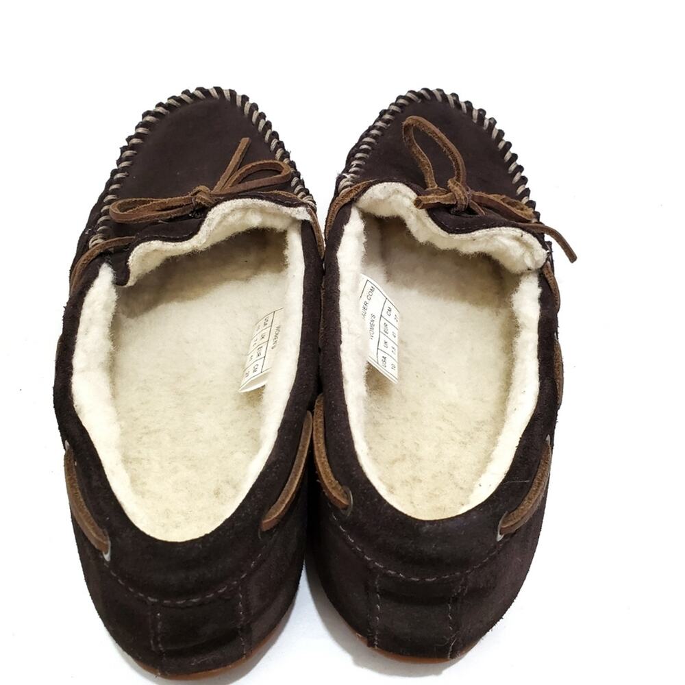 Eddie Bauer | Leather Moccasin Slippers Faux Sherpa Lining - Picture 6 of 10
